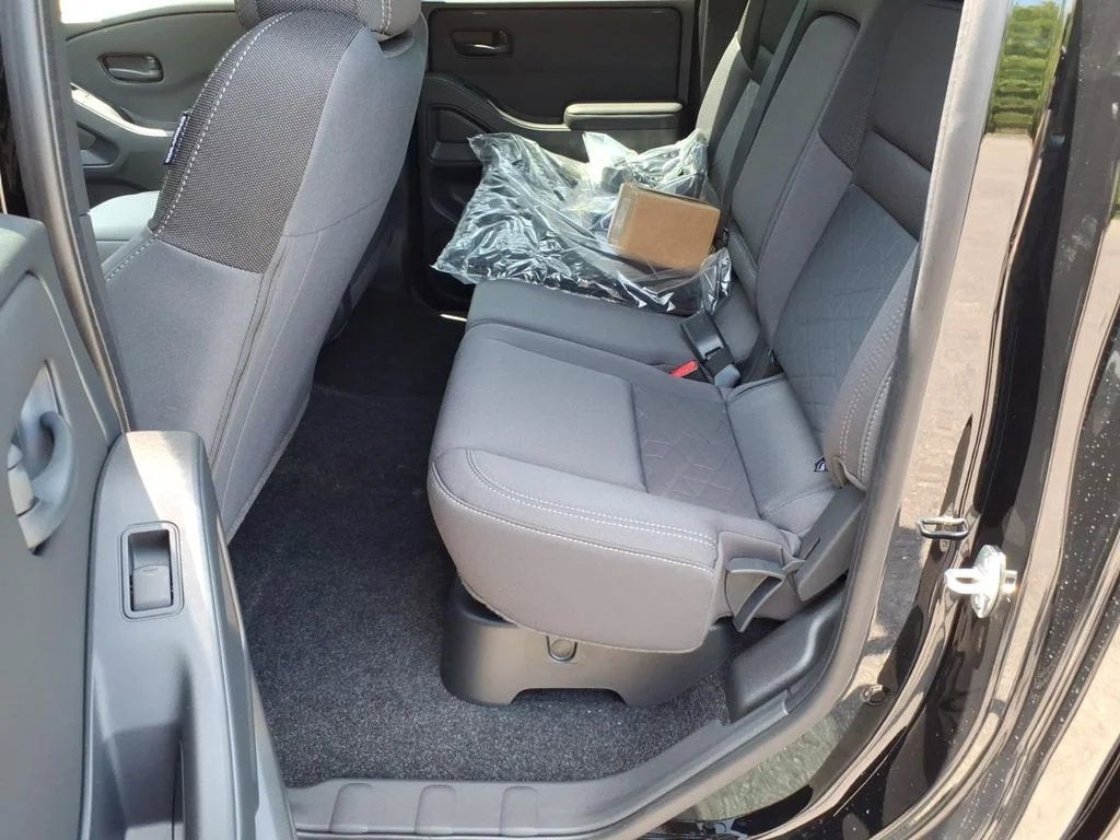 2026 Nissan Frontier Crew Cab SV Long Bed