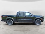 2026 Nissan Frontier Crew Cab PRO-4X® Long Bed