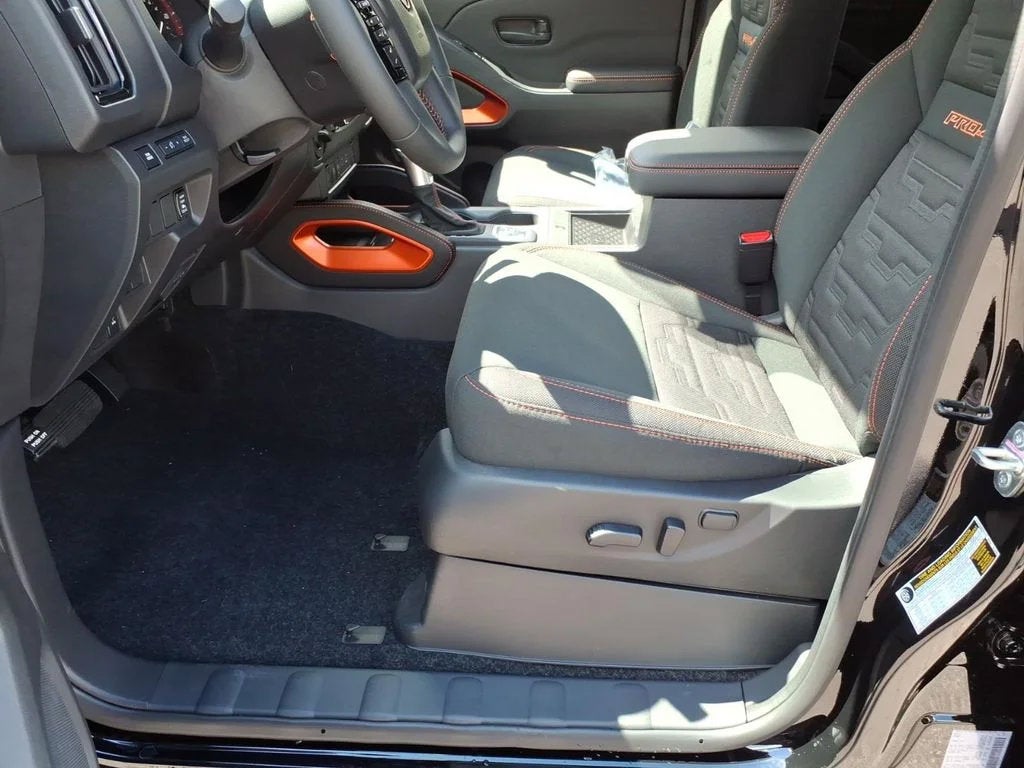 2026 Nissan Frontier Crew Cab PRO-4X® Long Bed