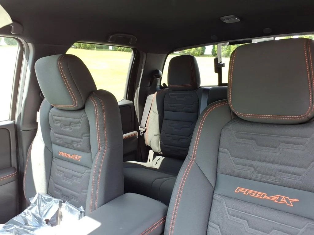 2026 Nissan Frontier Crew Cab PRO-4X® Long Bed