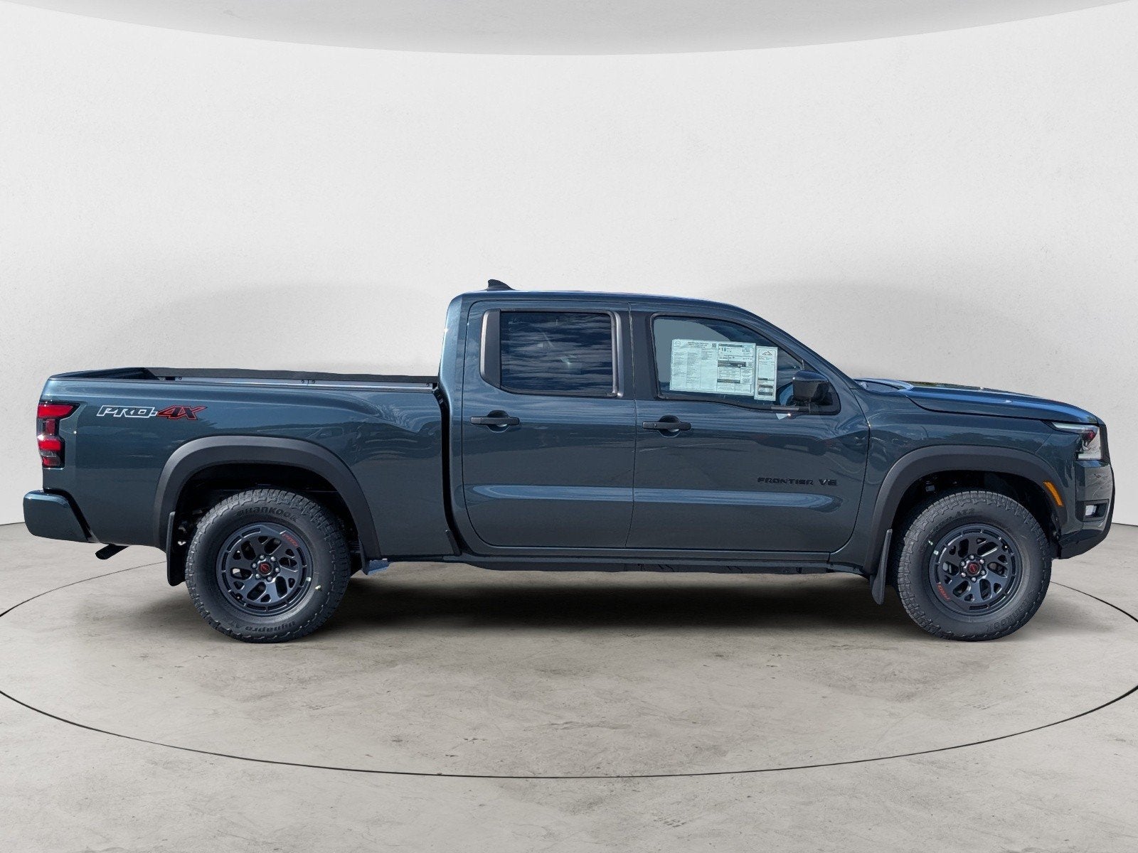 2027 Nissan Frontier Crew Cab PRO-4X® Long Bed