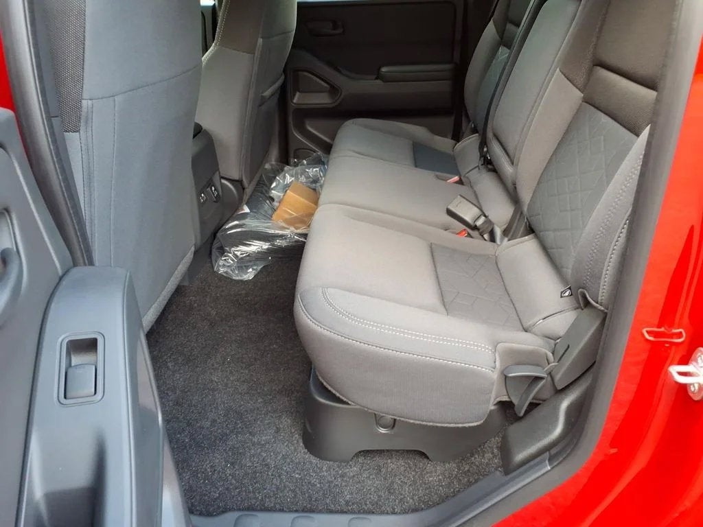 2026 Nissan Frontier Crew Cab SV Long Bed