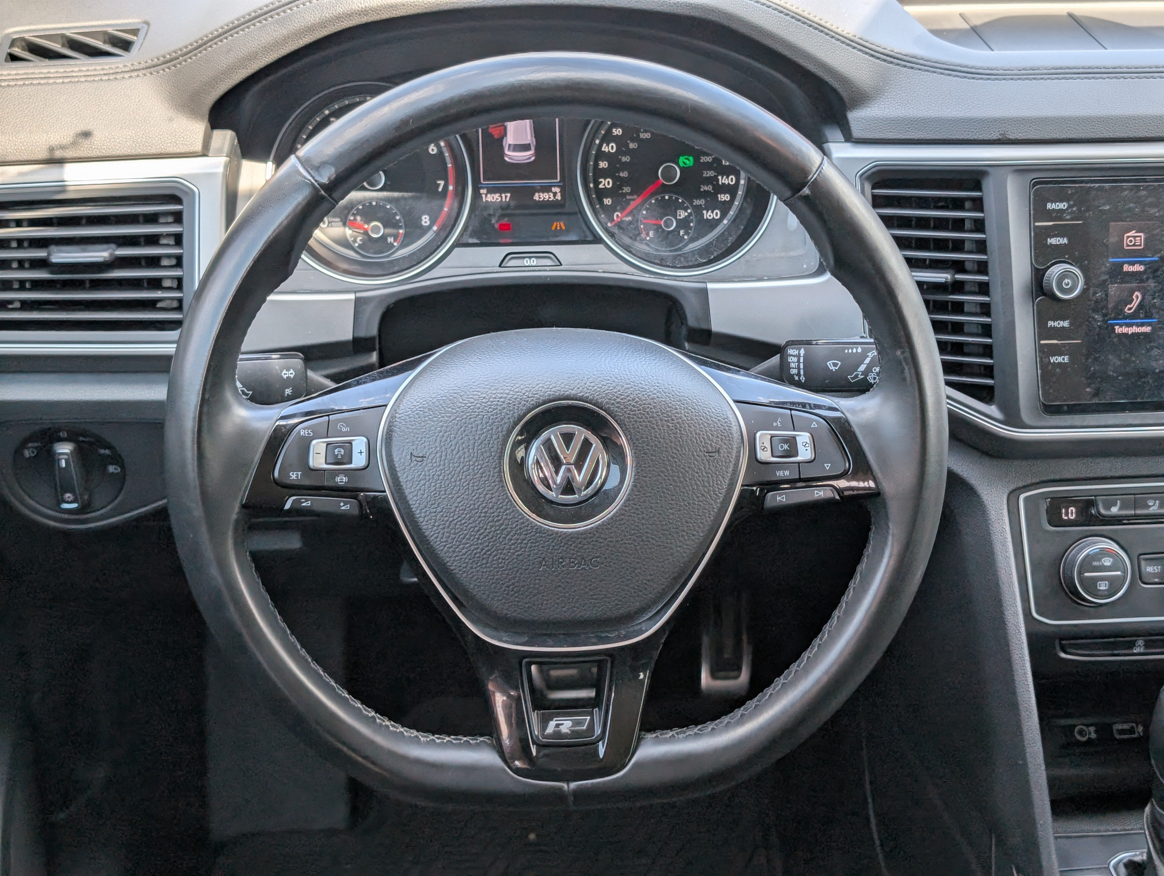 2019 Volkswagen Atlas 3.6L V6 SE w/Technology R-Line