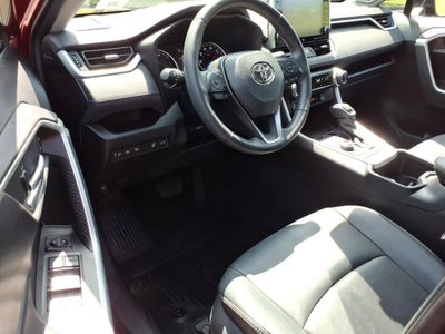 2022 Toyota RAV4 Hybrid XLE Premium