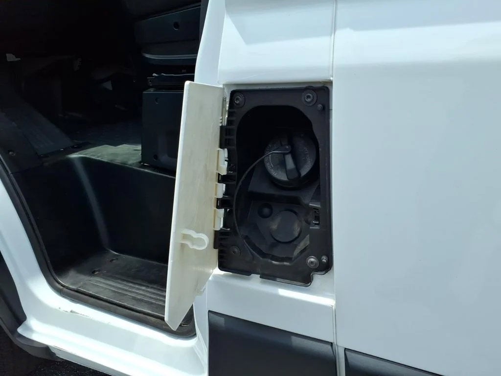 2025 RAM ProMaster Cargo Van SLT