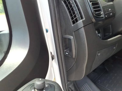 2025 RAM ProMaster Cargo Van SLT
