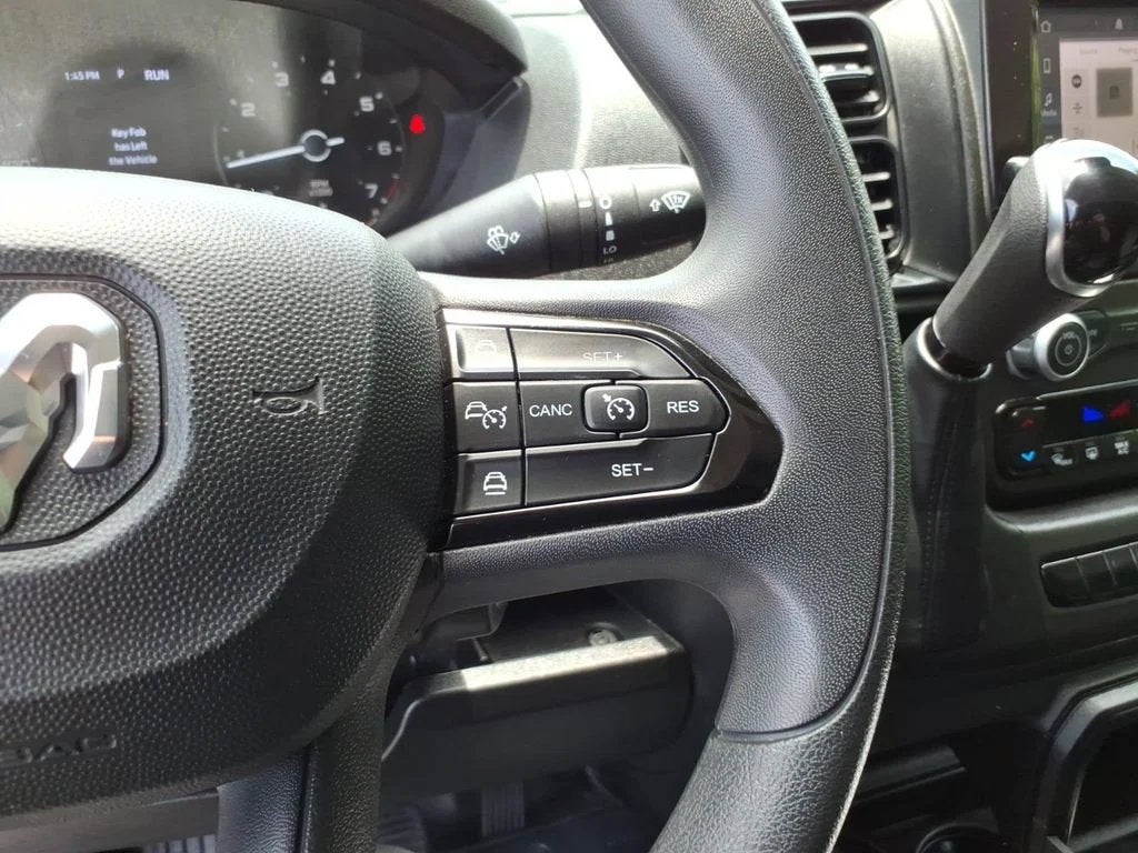 2025 RAM ProMaster Cargo Van SLT