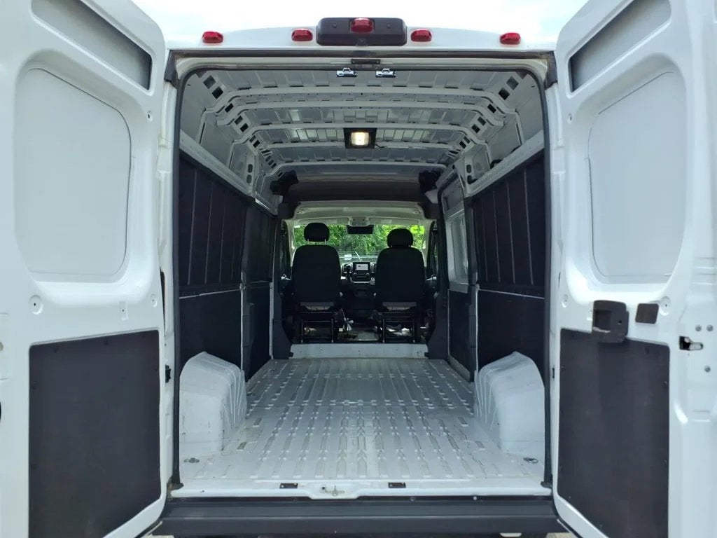 2025 RAM ProMaster Cargo Van SLT