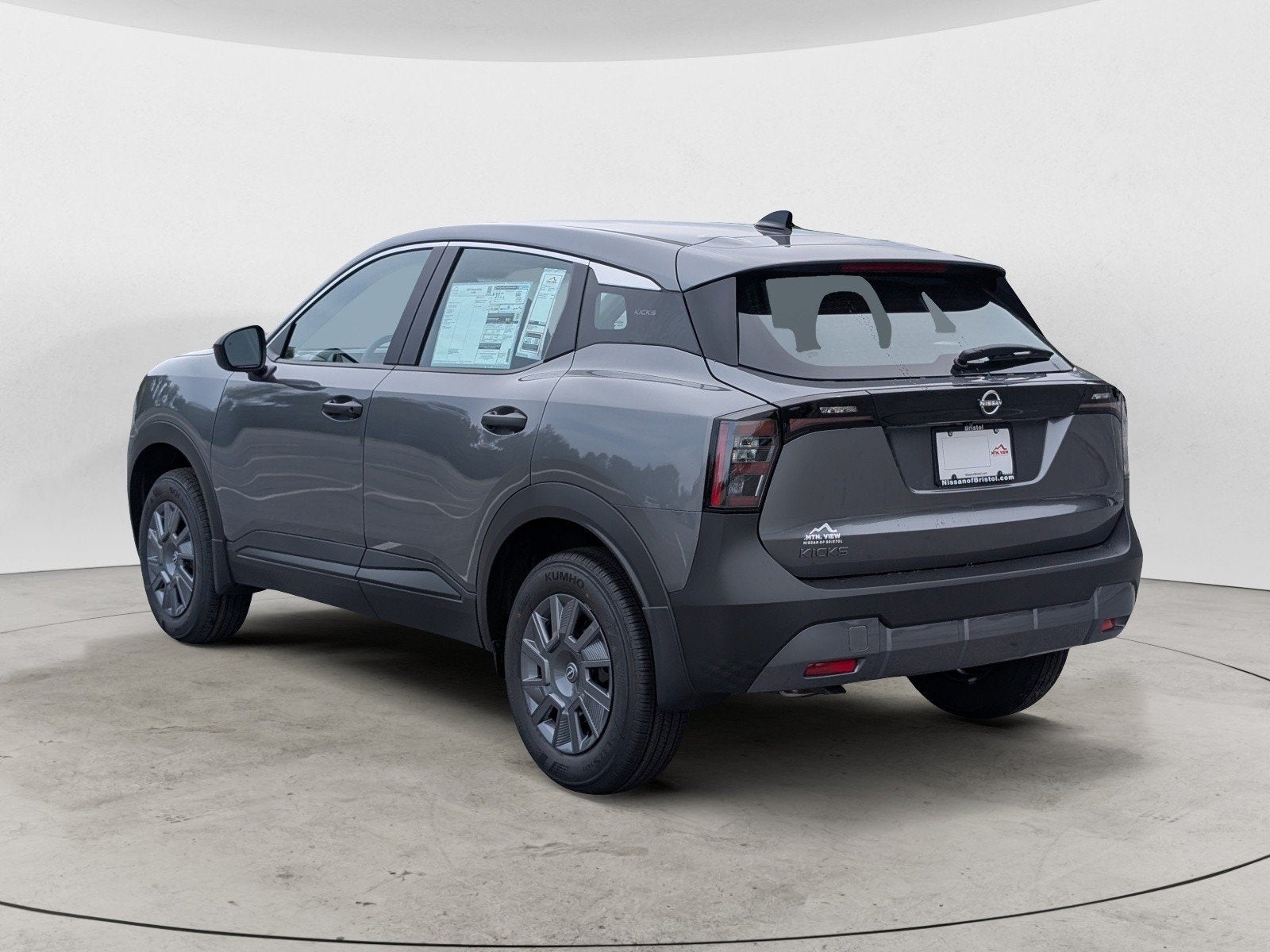 2027 Nissan Kicks S