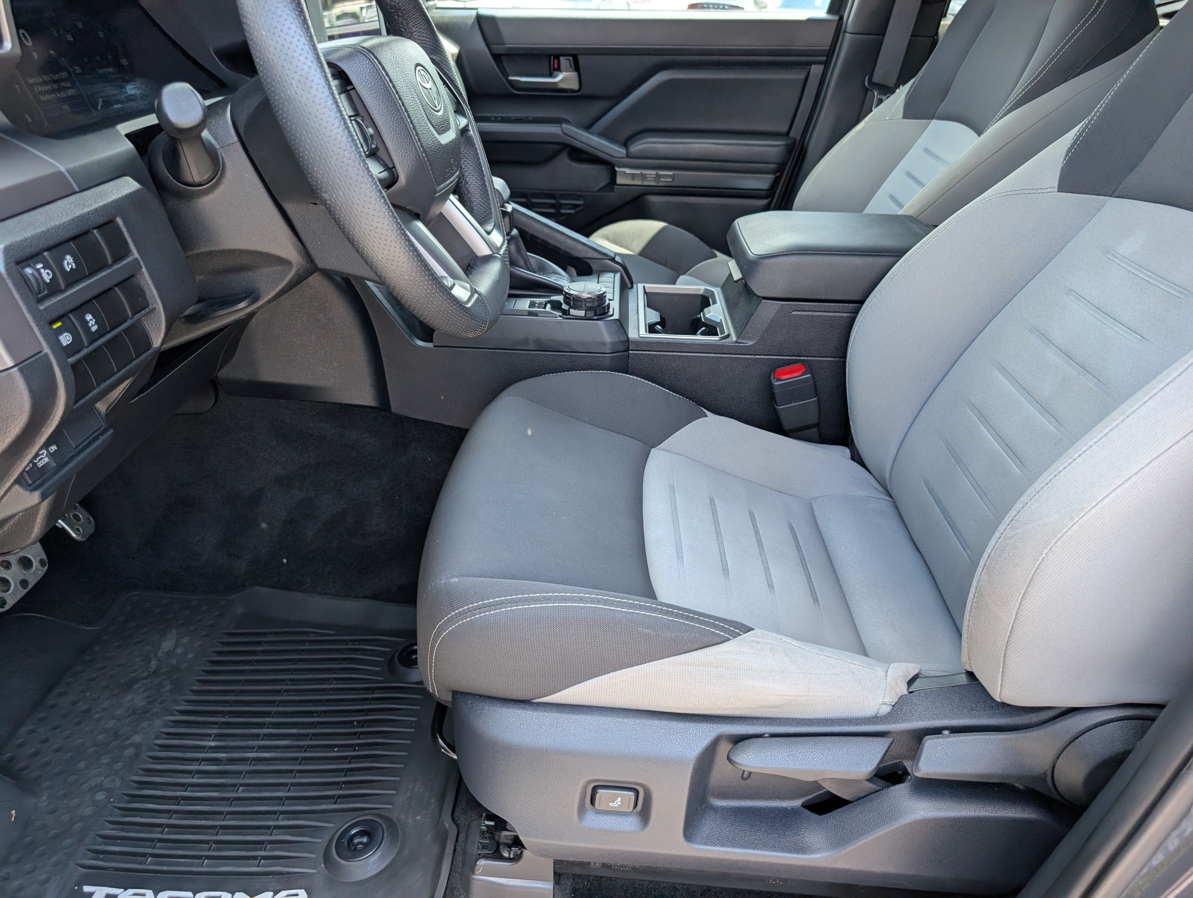 2025 Toyota Tacoma 4WD TRD Sport