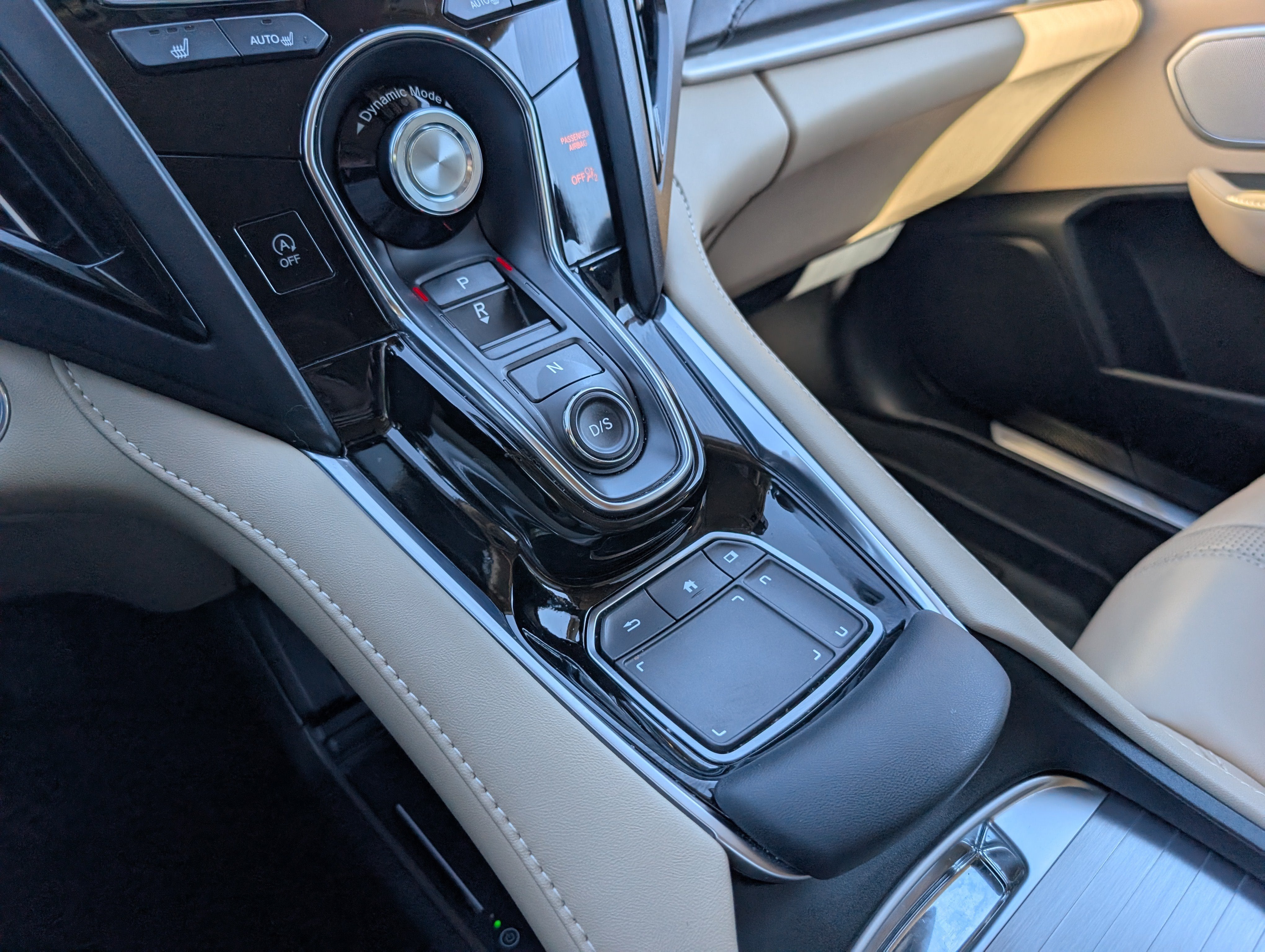 2024 Acura RDX w/Technology Package