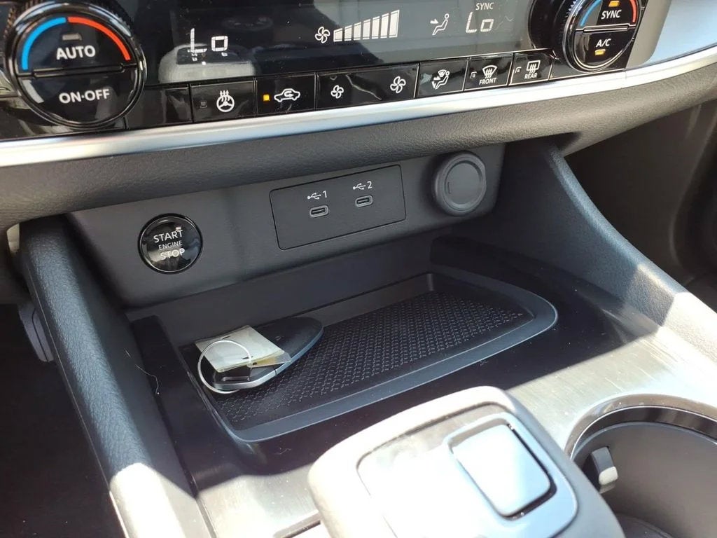 2026 Nissan Rogue Dark Armor™