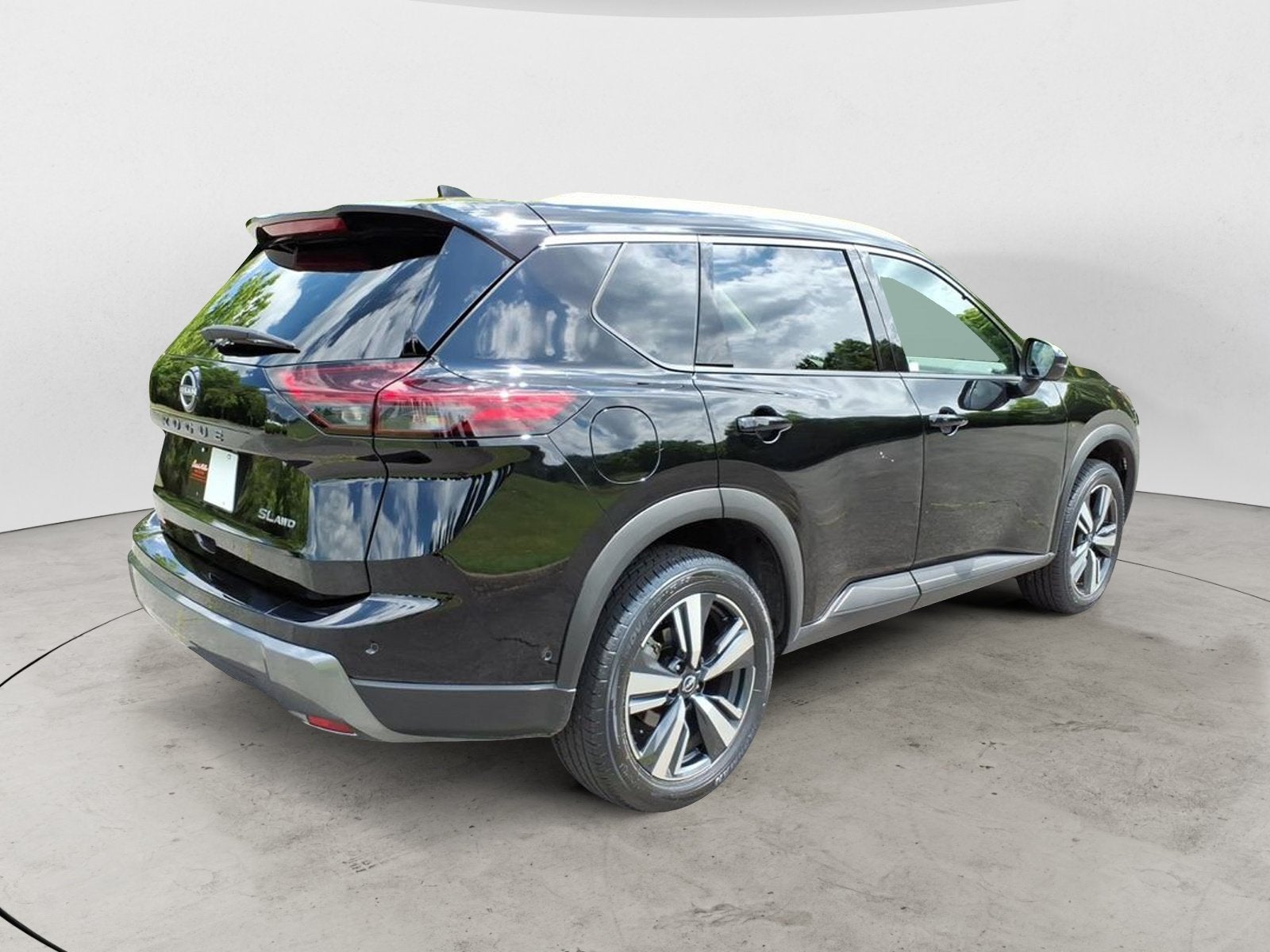 2026 Nissan Rogue SL