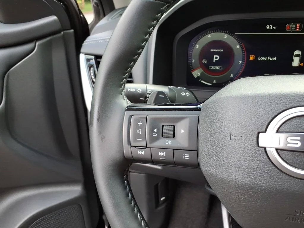 2026 Nissan Rogue SL