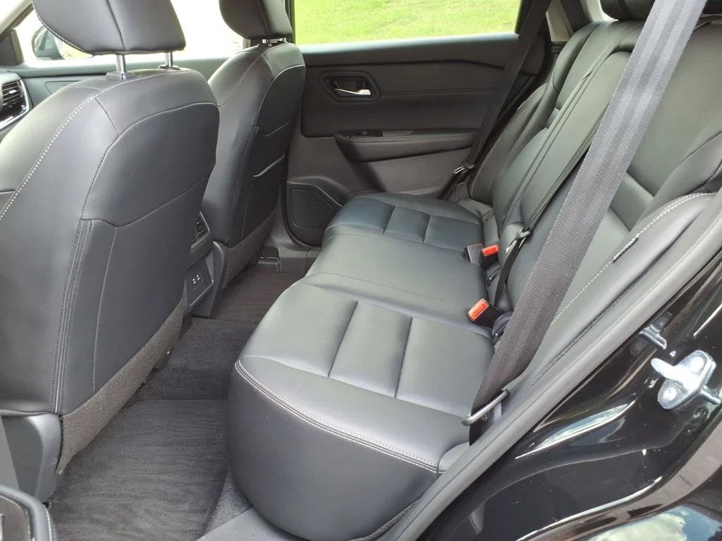 2026 Nissan Rogue SL