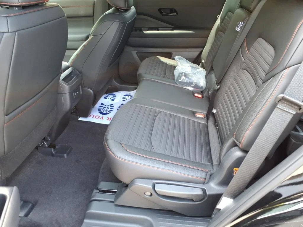 2026 Nissan Pathfinder Rock Creek®
