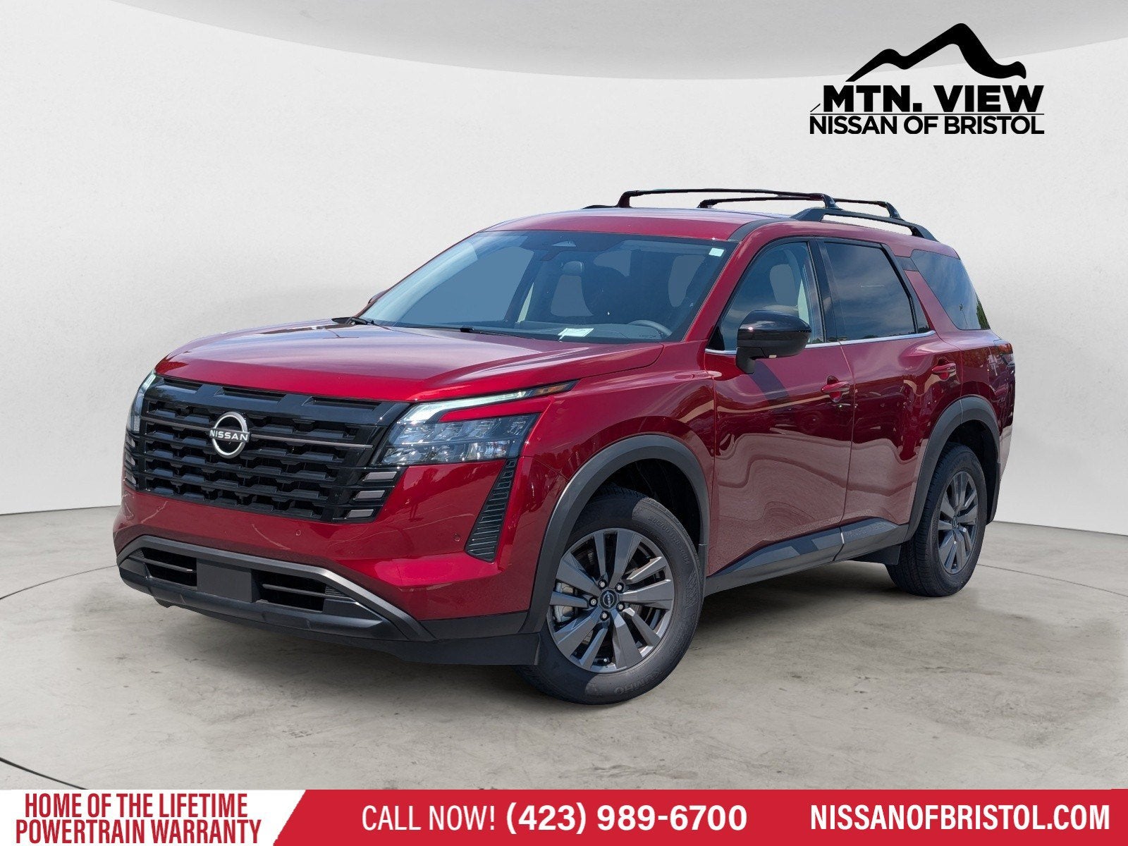2026 Nissan Pathfinder SV