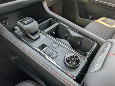 2026 Nissan Pathfinder Rock Creek®