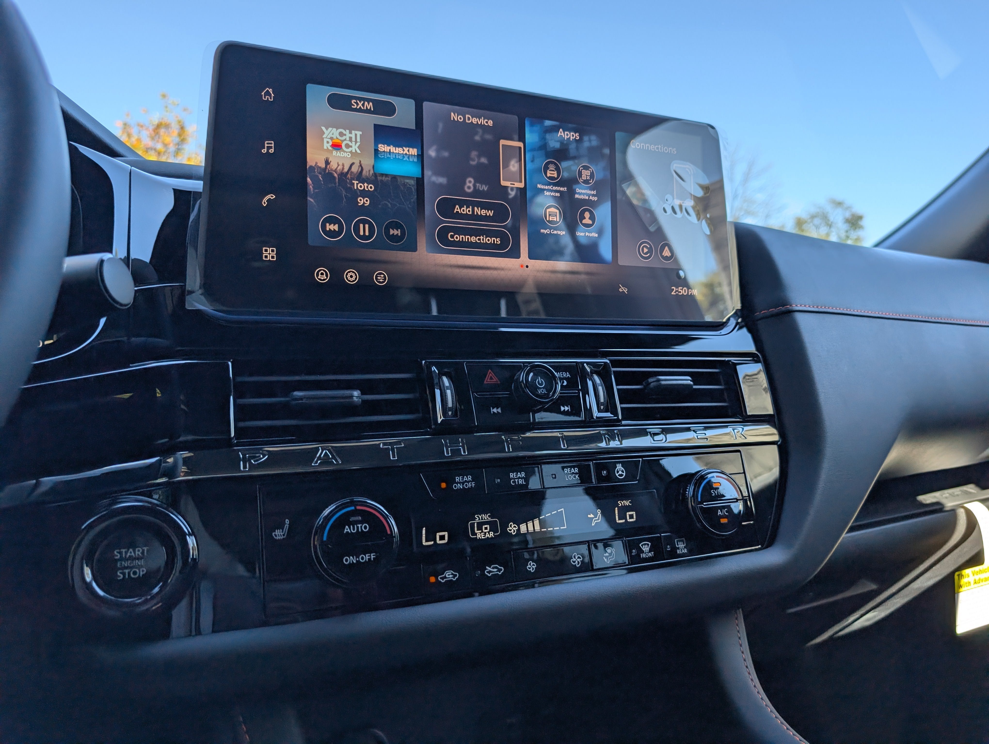 2026 Nissan Pathfinder Rock Creek®