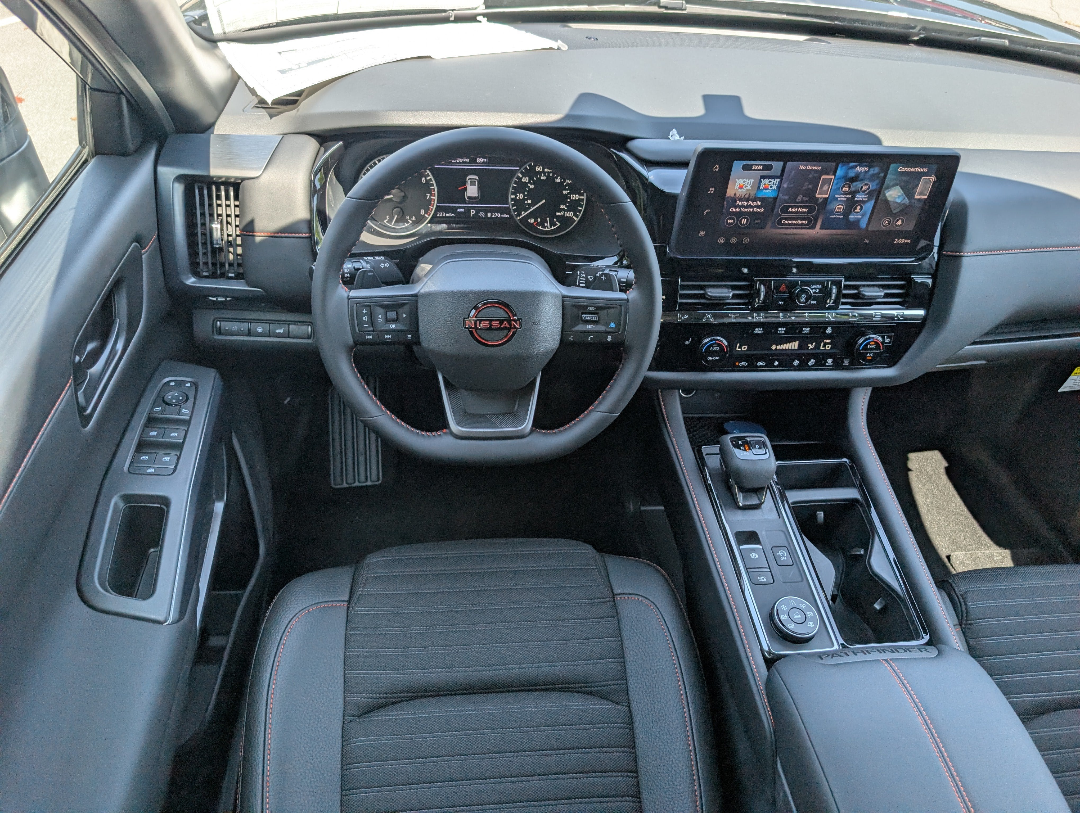 2026 Nissan Pathfinder Rock Creek®
