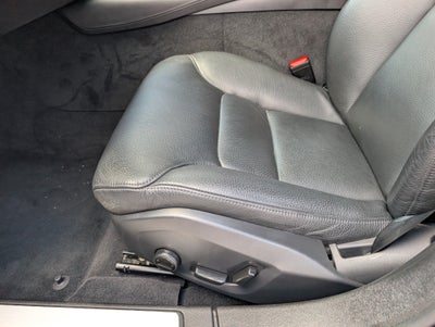 2023 Volvo S60 Recharge Plug-In Hybrid Plus Dark Theme