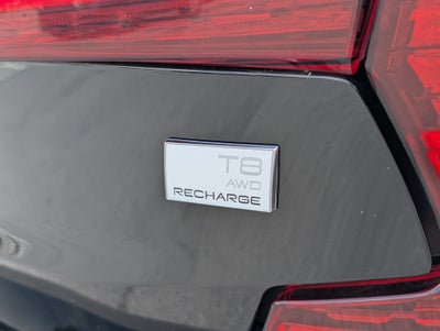 2023 Volvo S60 Recharge Plug-In Hybrid Plus Dark Theme