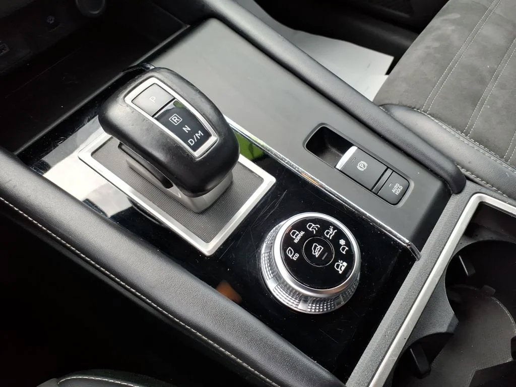 2024 Mitsubishi Outlander SE Black Edition