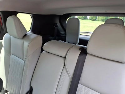 2025 Mitsubishi Outlander Platinum Edition