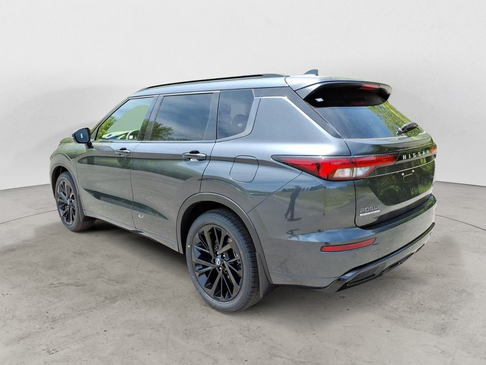 2026 Nissan Rogue Plug-In Hybrid Platinum