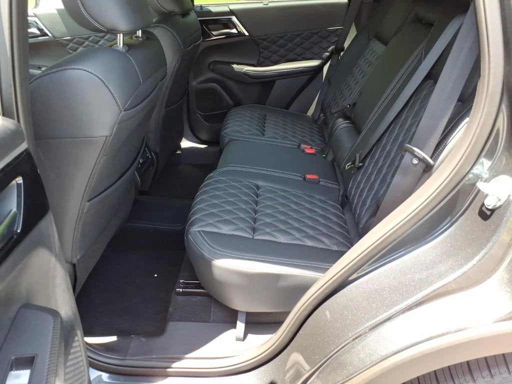 2026 Nissan Rogue Plug-In Hybrid Platinum