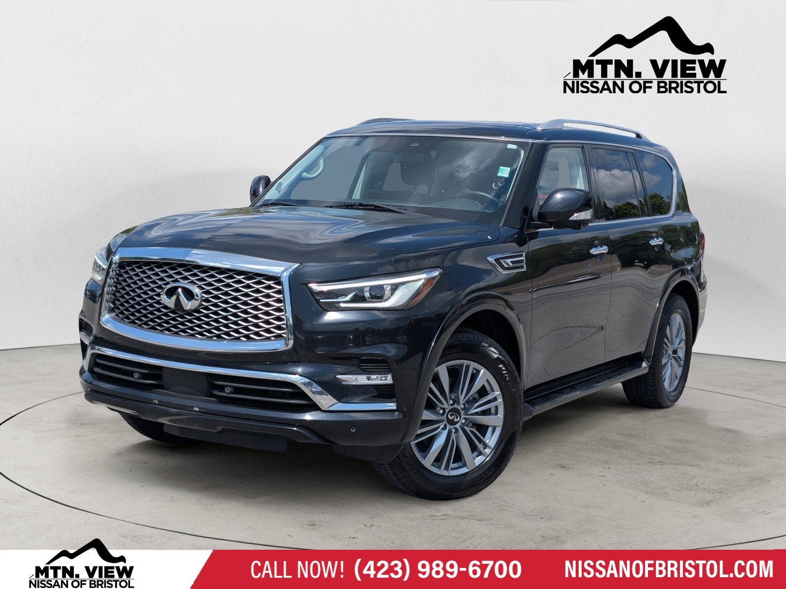 2024 INFINITI QX80 LUXE