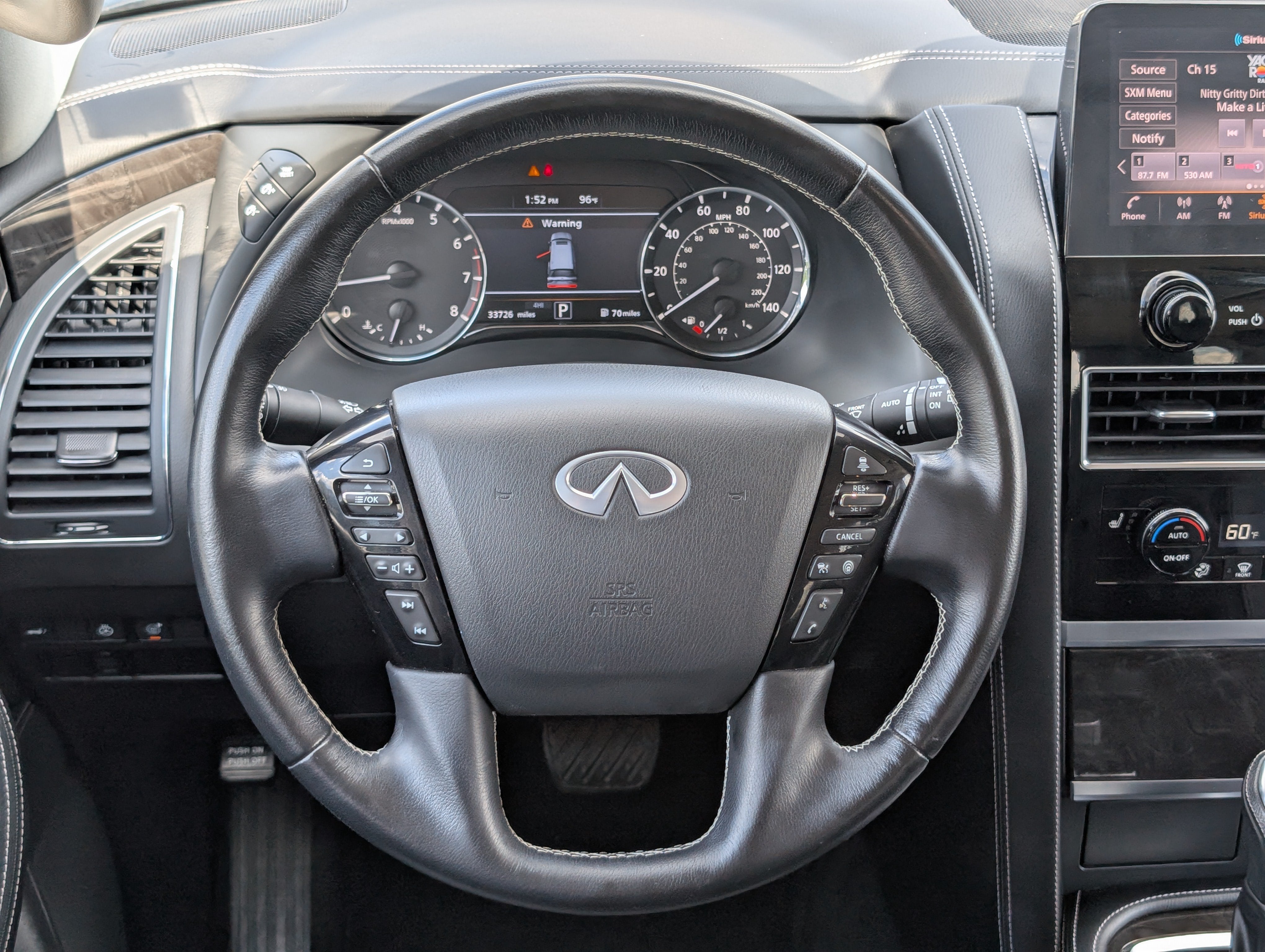 2024 INFINITI QX80 LUXE