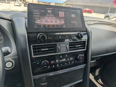 2024 INFINITI QX80 LUXE