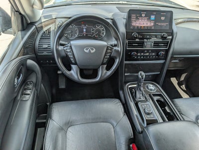 2024 INFINITI QX80 LUXE