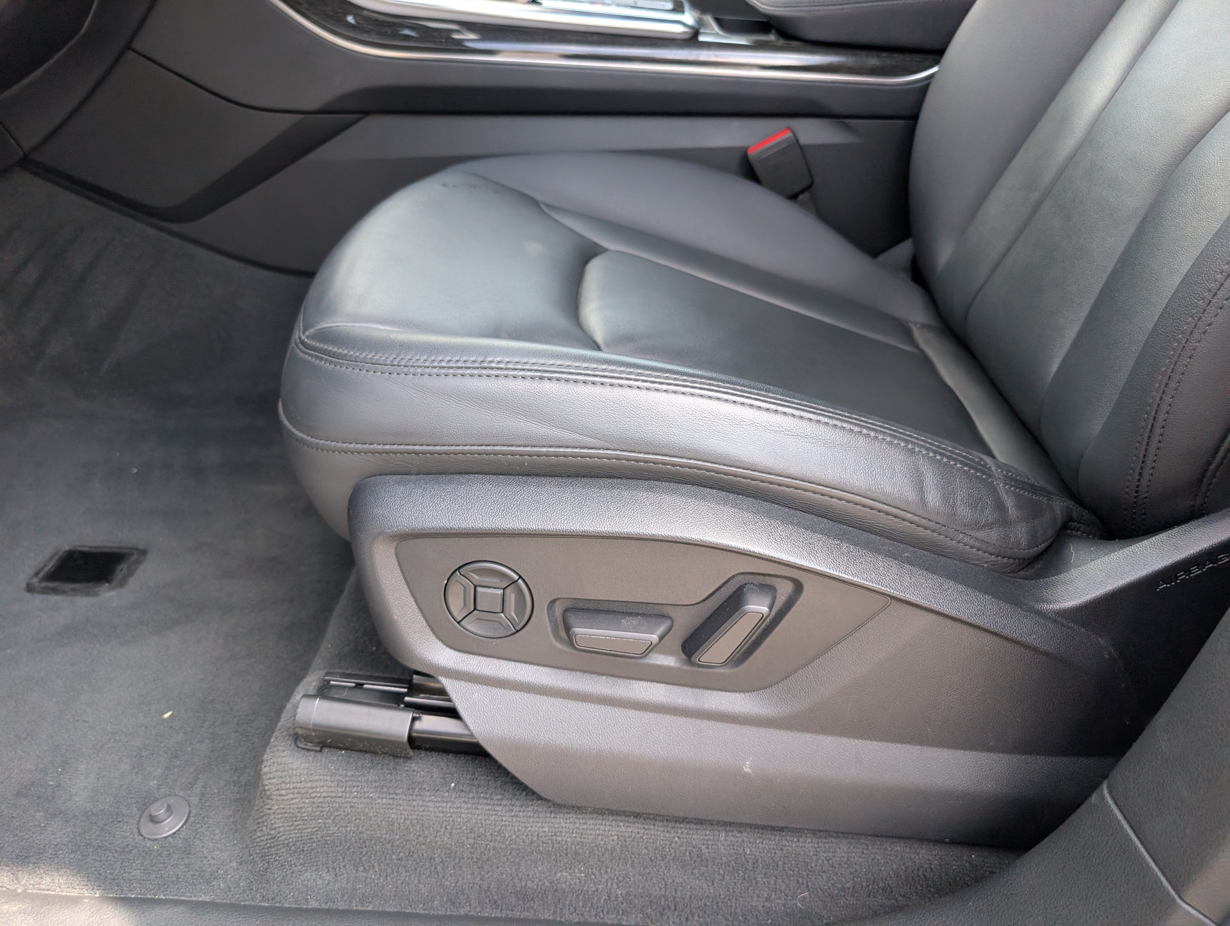 2023 Audi Q7 Premium