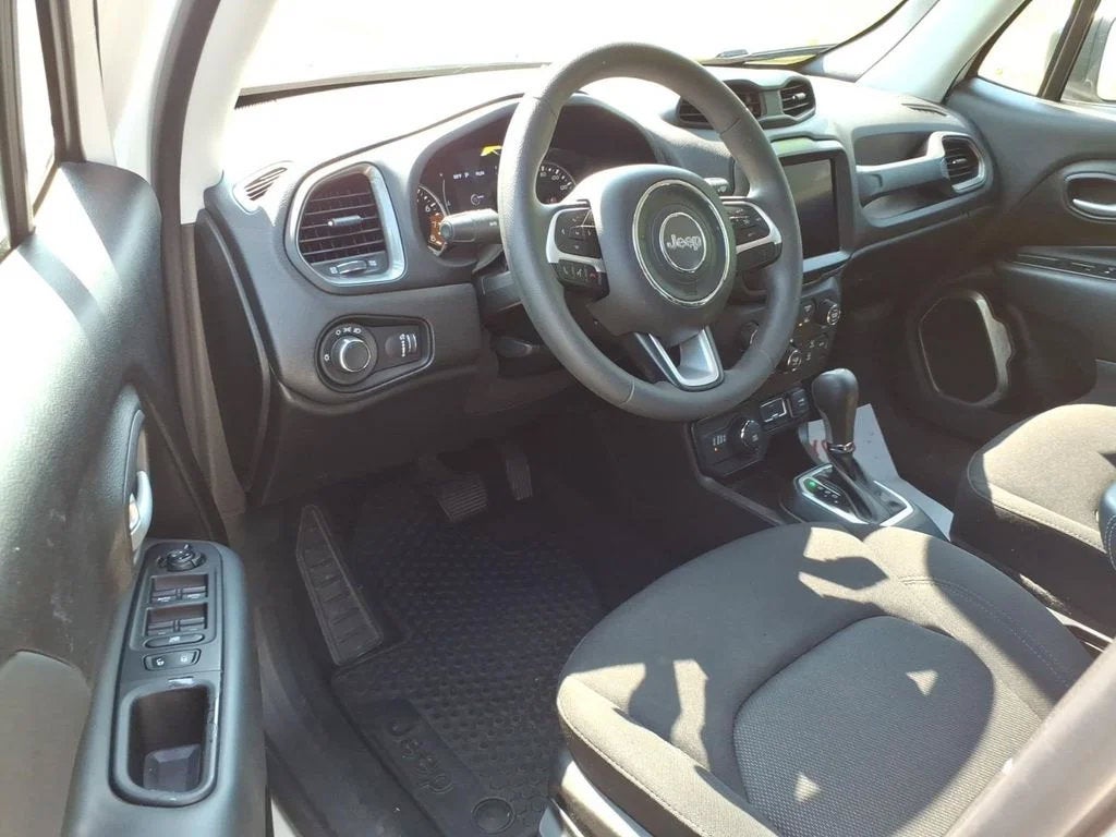 2023 Jeep Renegade (RED) Edition