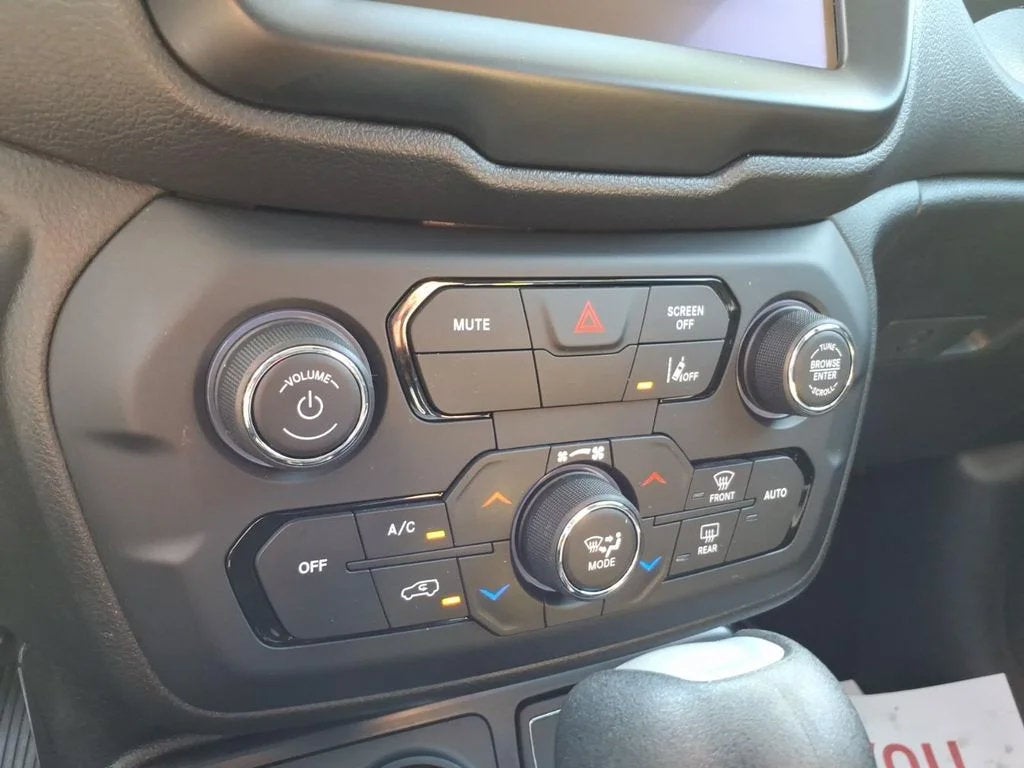 2023 Jeep Renegade (RED) Edition